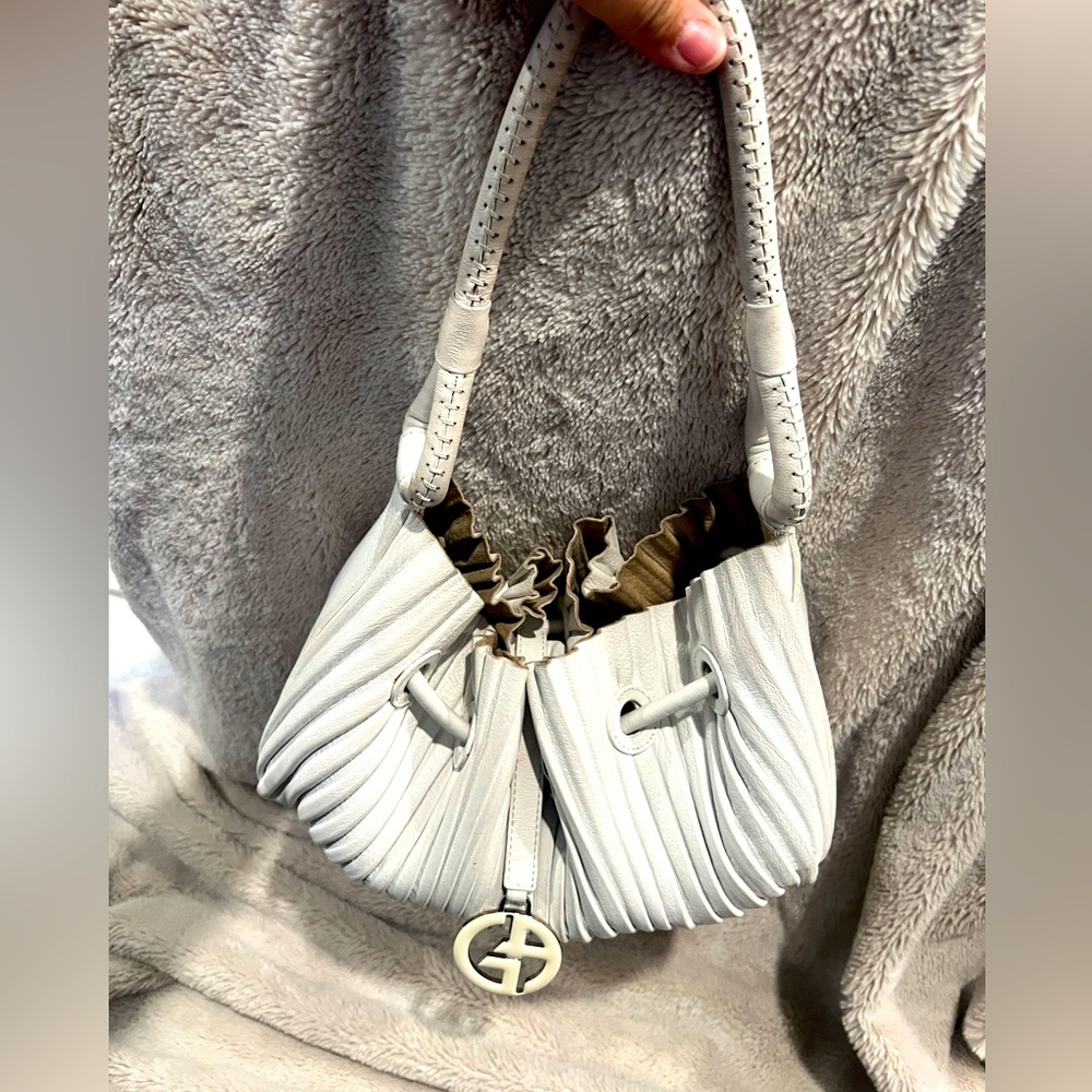 Georgio Armani purse. Beautiful white pleats.